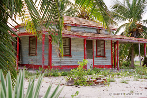 Image Fisherman’s house photo of a fisherman’s house photos in Cuba Images