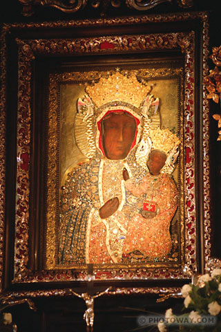 Black Madonna photo Black Madonna icon photos Czestochowa Poland