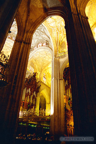 image Cathedral photos of the cathedral of Seville photo cathedral pictures