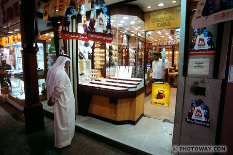 Pictures from Dubai Gold Souk photos of the gold souks of Dubai photo in the UAE