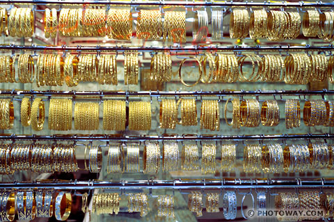 Images of bracelets photos of bracelets photo in a jewelry Dubai Gold souk