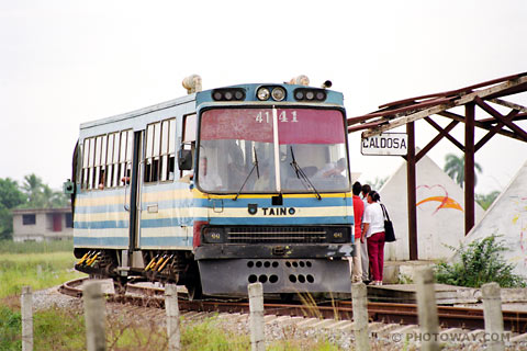 image of Cuban railway photos of trains in Cuba